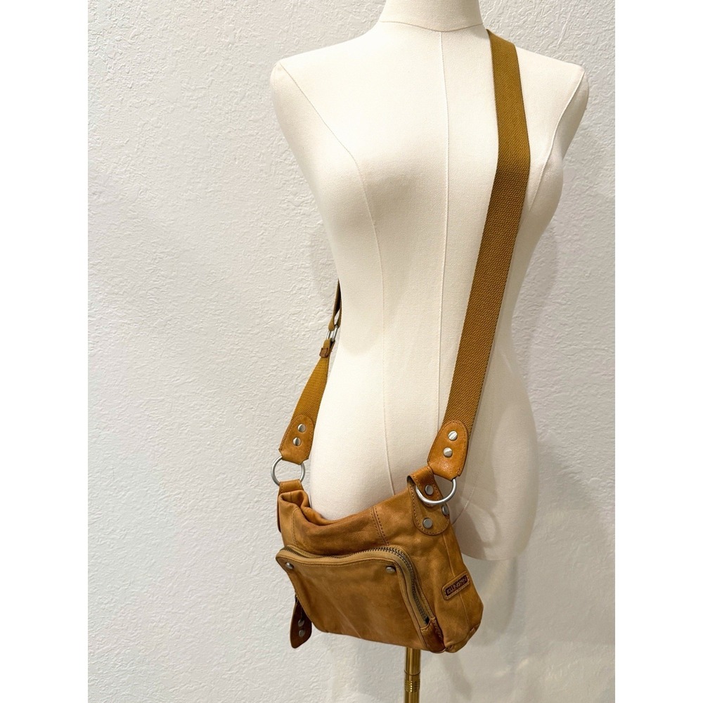 Ellington Eva Leather Crossbody Bag Tan Vintage Inspired Boho Y2K - Picture 1 of 11